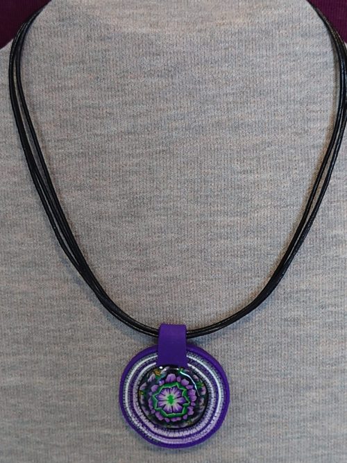 Pakabutis Violetinė petunija